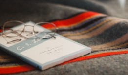 黑客24小时在线联系：紧急网络安全救援，全天候守护您的数字资产