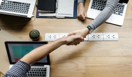 黑客在线QQ接单免费黑客网：警惕网络陷阱，保护个人信息安全