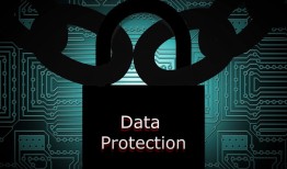 黑客教你入侵别人手机？别怕！掌握这些手机安全防护技巧，轻松守护你的隐私与财产