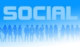 QQ业务卡盟网站全攻略：安全选购QQ会员、装扮、游戏点券的省钱秘籍