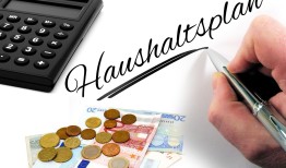 黑客一个月挣10万会坐牢吗？揭秘高收入背后的法律风险与合法替代方案