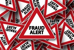 我想找黑客帮忙怎么联系？合法安全合作渠道与风险规避指南