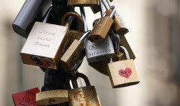 不经过对方同意能定他位置吗？法律红线与安全防范全解析