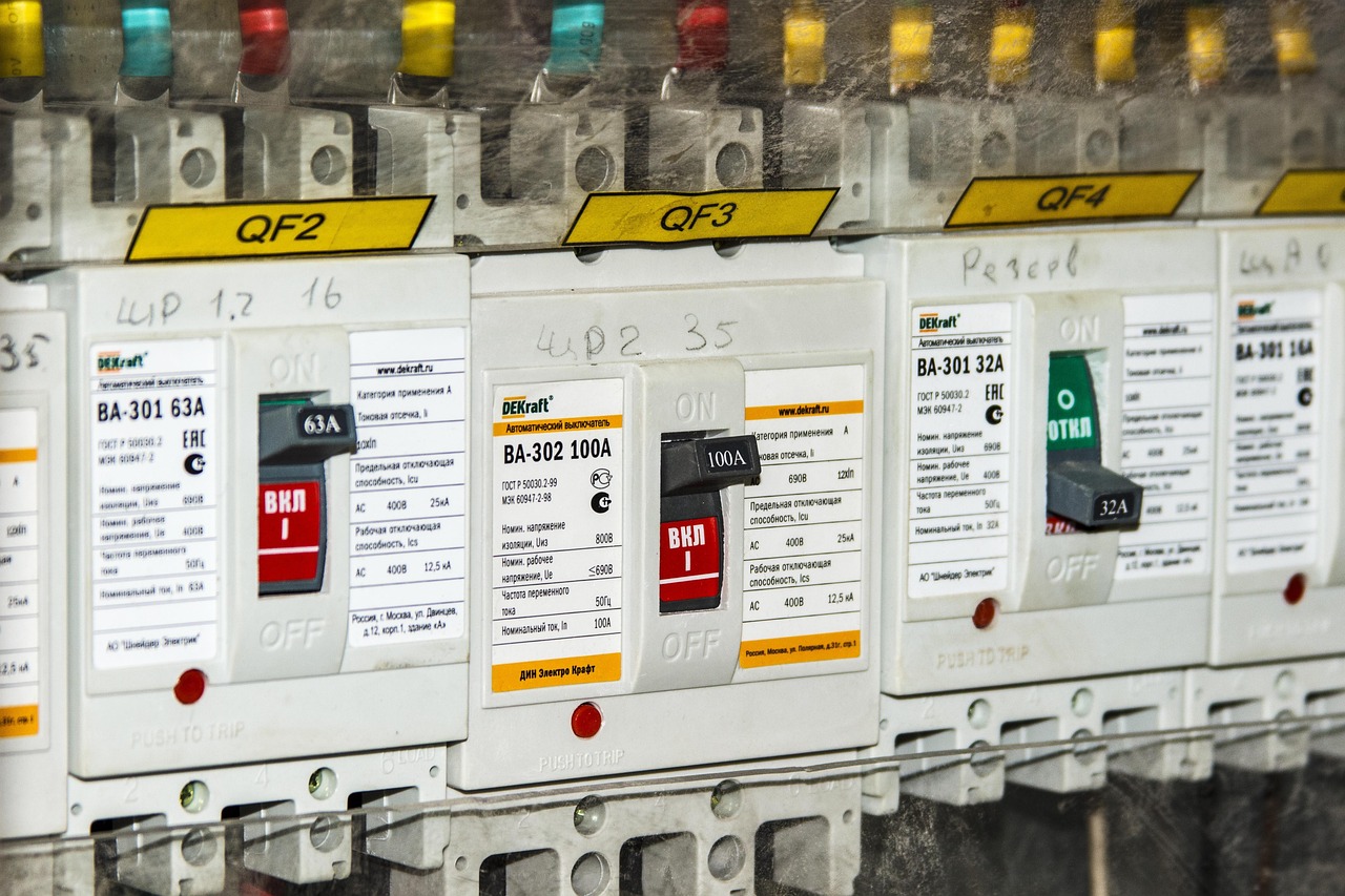 黑客技术接单怎么接？从零到一完整指南，轻松开启你的安全服务变现之路